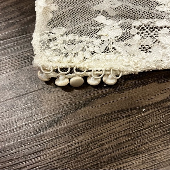 Allure bride bridal gown with lace and train inc,veil​​​​​​ - Picture 5 of 12